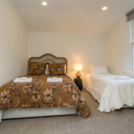 Inner City Executive Living On Stuart Street Dunedin Ngoại thất bức ảnh